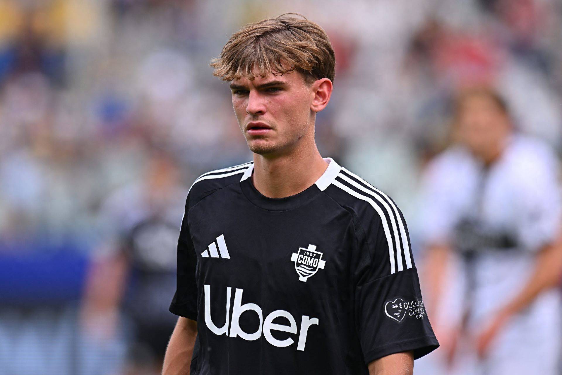 牢牢奠定了 牢牢奠定了