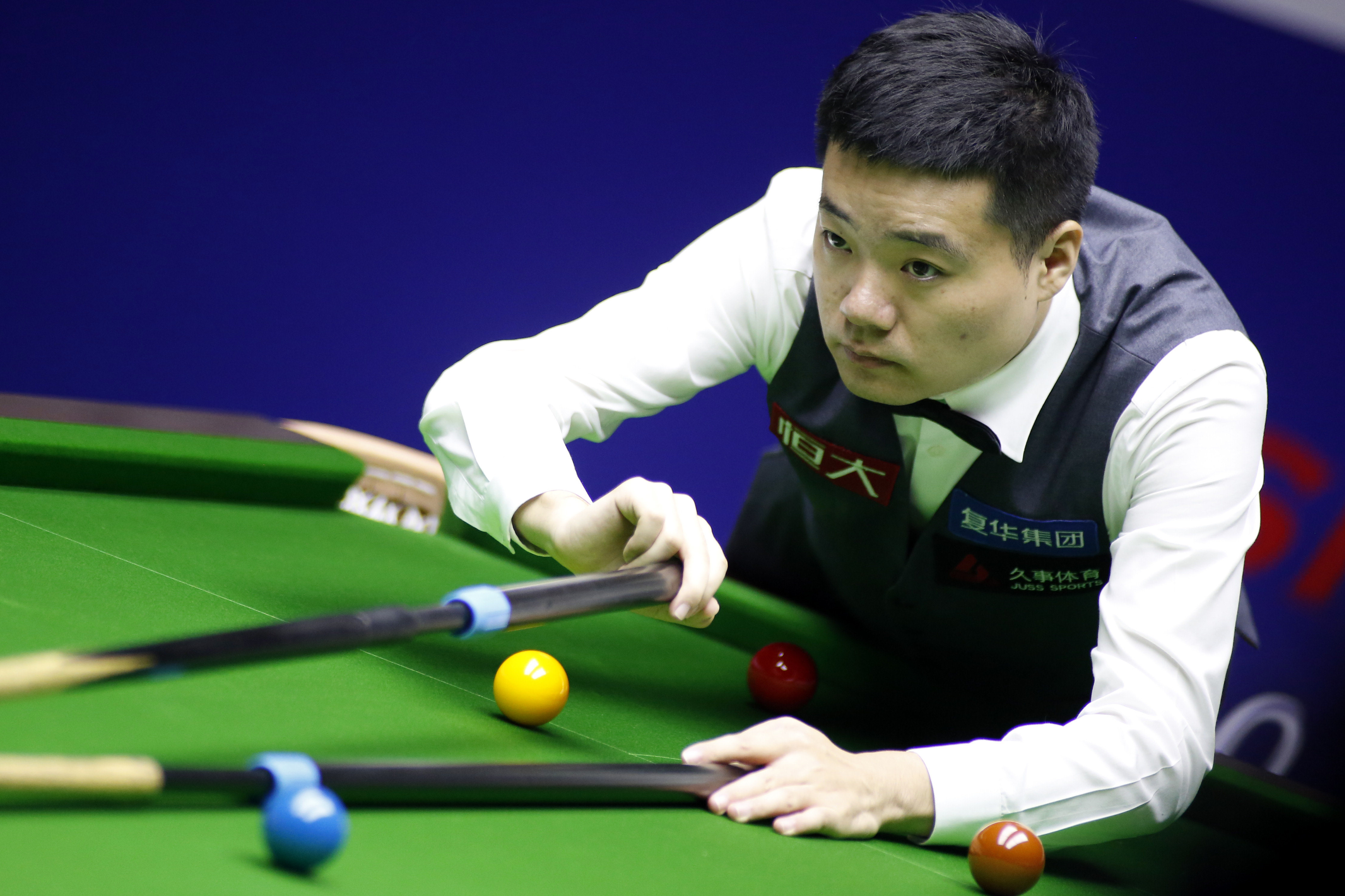 果断收缩防 果断收缩防