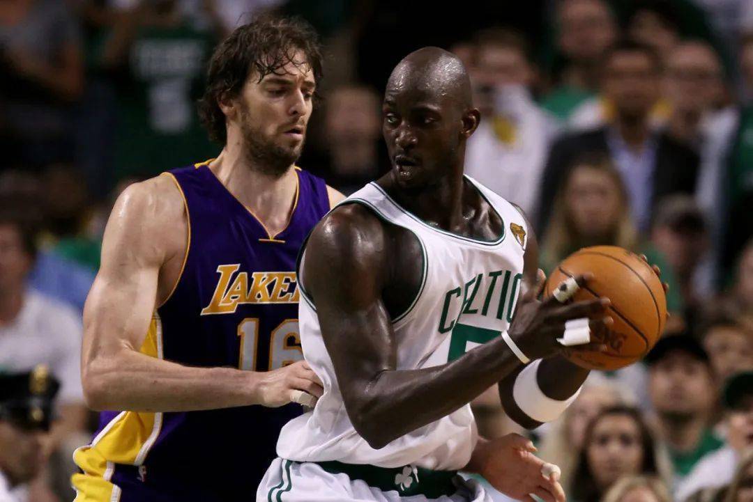 继续成为球 继续成为球