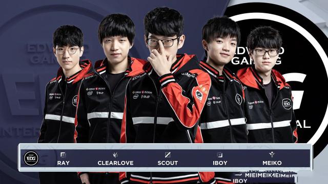 球中心草皮 球中心草皮