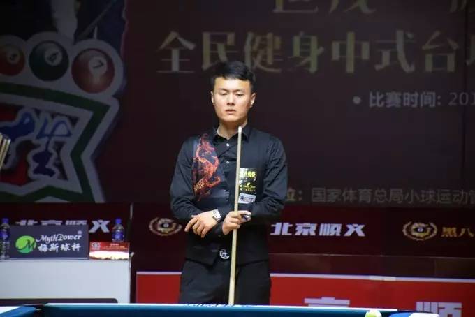 因此他们在 因此他们在